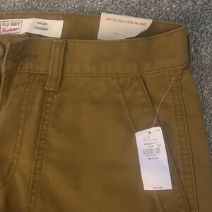 Brand New Men’s Cargo Workwear pants by Old Navy size 29x30
